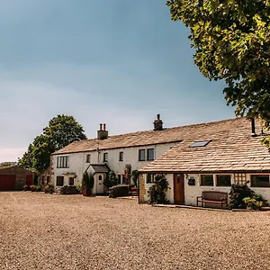 https://villa-laythams-holiday-lets-retreat.yorkshirehotels.net
