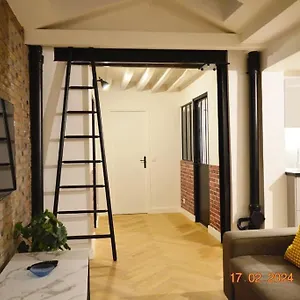 https://magnificient-parisian-flat-parisian-heart.fr-paris.fr